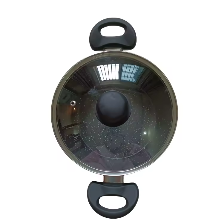 রন্ধনপ্রণালী স্যুপ এবং স্টক পাত্র ব্যবহার করা হয়